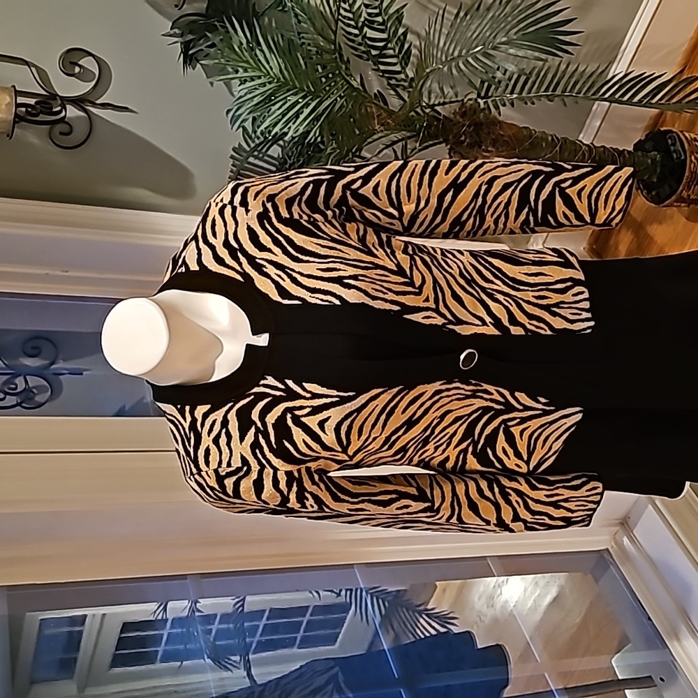 Jones New York Gold & Black Jacket